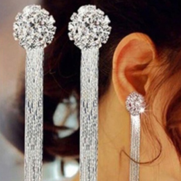 Long Silver Color Dangling Chain Tassel Crystal Earrings - Picture 5 of 7